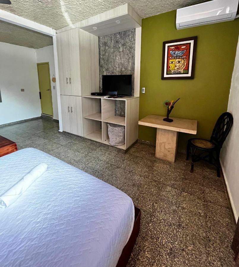 La Zona Hostel San Salvador Exteriör bild